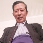 可爱的瘦老头