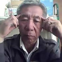 工地的孤单老人