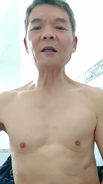白皙瘦老