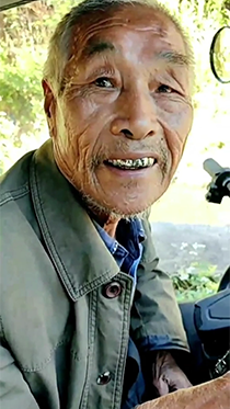 路遇朴实老农民