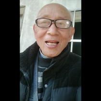 八十岁可爱老头