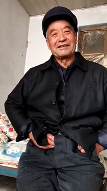看望农村老头