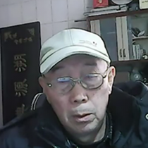 儒雅白帽子老头