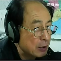 可爱的白净老人