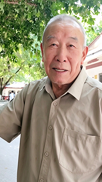公园遇见主蔼大爷